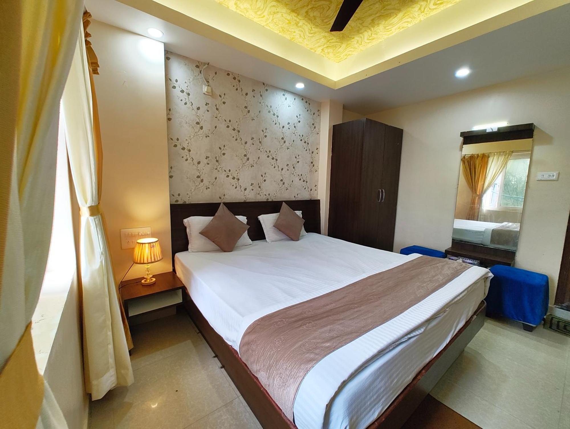 "Hotel Aradhya Puri"- Luxur- Room With Sea-View - Prime Location With Parking Facilities - Best Hotel In Puri Exterior photo