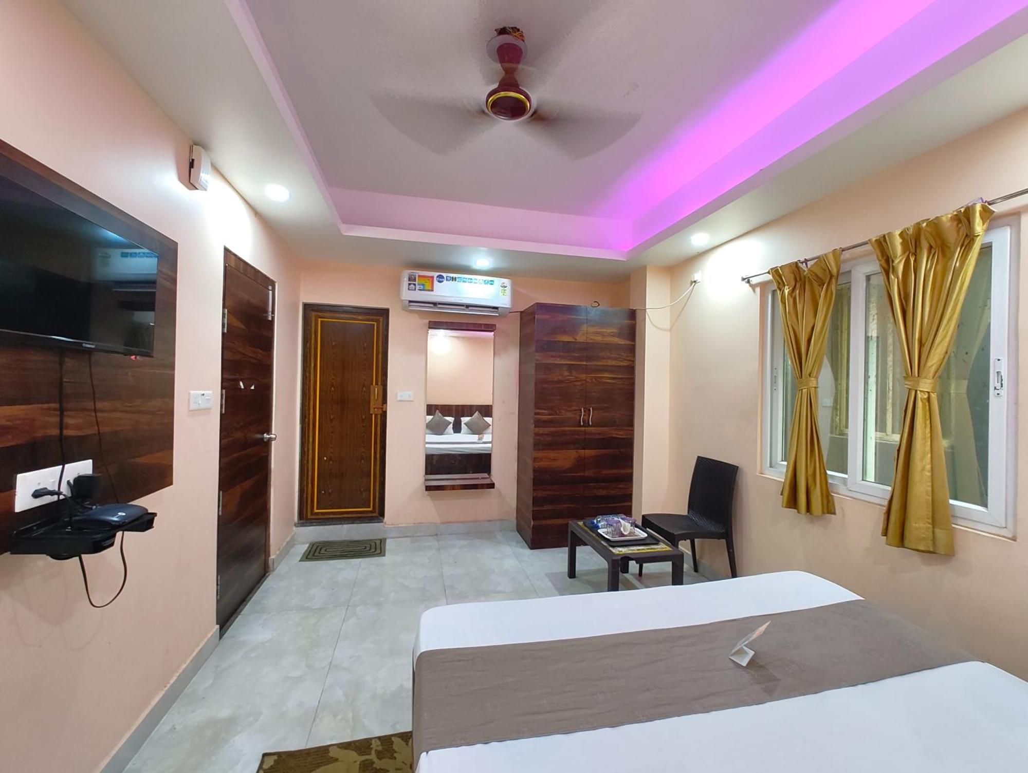 "Hotel Aradhya Puri"- Luxur- Room With Sea-View - Prime Location With Parking Facilities - Best Hotel In Puri Exterior photo